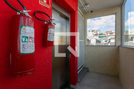 Apartamento para alugar com 45m², 2 quartos e sem vagaÁrea Comum - Elevador
