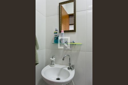 Apartamento para alugar com 45m², 2 quartos e sem vagaBanheiro