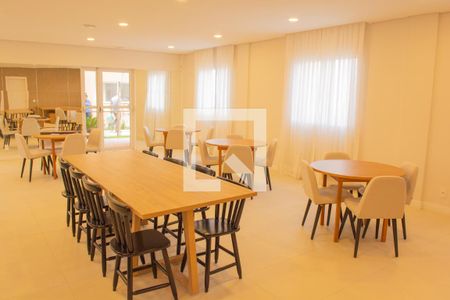 Apartamento para alugar com 35m², 2 quartos e sem vagaÁrea comum - Salão de festas