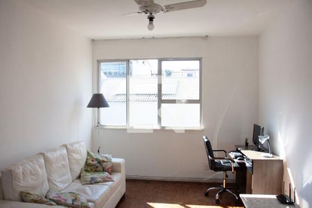 Apartamento à venda com 78m², 2 quartos e 1 vaga Apartamento à venda com 78m², 2 quartos e 1 vagaSala