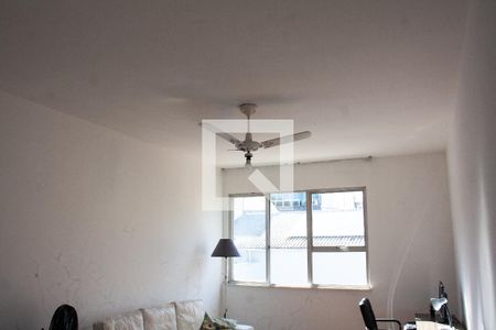 Apartamento à venda com 78m², 2 quartos e 1 vaga Apartamento à venda com 78m², 2 quartos e 1 vagaSala
