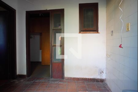 Casa à venda com 272m², 3 quartos e 3 vagasÁrea de serviço