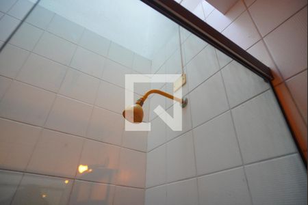 Casa à venda com 272m², 3 quartos e 3 vagasBanheiro suíte 2