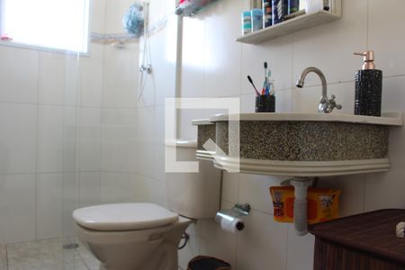Casa à venda com 130m², 3 quartos e 2 vagasBanheiro 1