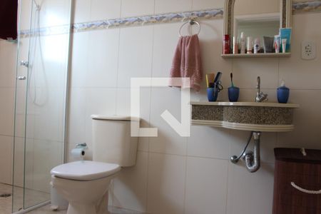 Casa à venda com 130m², 3 quartos e 2 vagasBanheiro 2