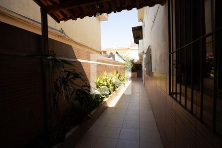 Casa à venda com 240m², 5 quartos e 3 vagas Casa à venda com 240m², 5 quartos e 3 vagasÁrea Gourmet