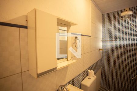 Casa à venda com 240m², 5 quartos e 3 vagas Casa à venda com 240m², 5 quartos e 3 vagasCasa 2 - Banheiro