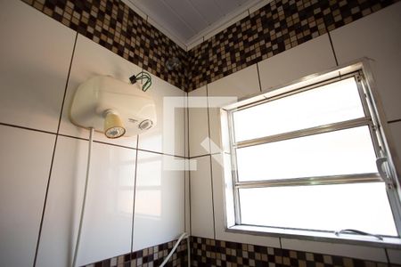 Casa à venda com 240m², 5 quartos e 3 vagas Casa à venda com 240m², 5 quartos e 3 vagasBanheiro 2