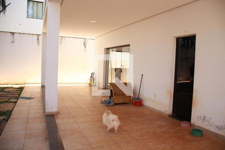 Casa para alugar com 417m², 3 quartos e 3 vagasVaranda