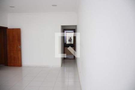 Casa para alugar com 417m², 3 quartos e 3 vagasSuíte 3