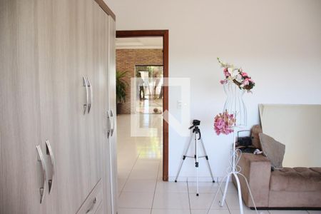 Casa para alugar com 417m², 3 quartos e 3 vagasQuarto