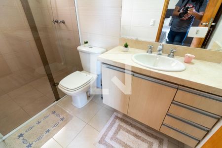 Casa à venda com 189m², 3 quartos e 4 vagasBanheiro