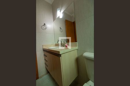 Casa à venda com 189m², 3 quartos e 4 vagasBanheiro