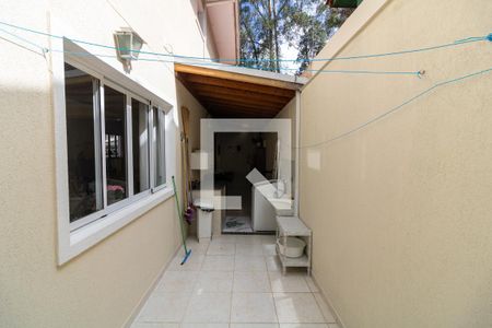 Casa à venda com 189m², 3 quartos e 4 vagasCorredor