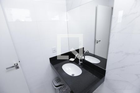 Banheiro da Suíte de apartamento à venda com 3 quartos, 89m² em Tirol (barreiro), Contagem