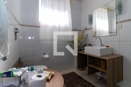Casa à venda com 100m², 3 quartos e 2 vagasBanheiro