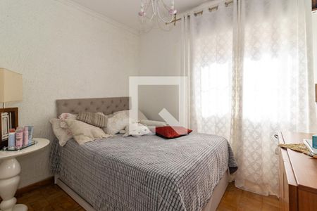 Casa à venda com 100m², 3 quartos e 2 vagasQuarto 2