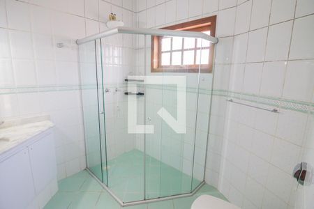 Casa à venda com 450m², 5 quartos e 4 vagas Casa à venda com 450m², 5 quartos e 4 vagasQuarto 2 - Suite