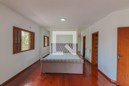 Casa à venda com 450m², 5 quartos e 4 vagas Casa à venda com 450m², 5 quartos e 4 vagasQuarto 3 - Suite Master