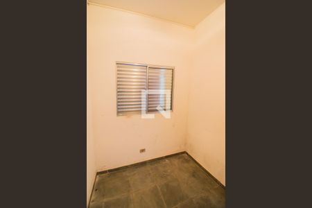 Casa à venda com 450m², 5 quartos e 4 vagas Casa à venda com 450m², 5 quartos e 4 vagasQuarto e Banheiro Serviço