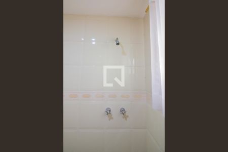 Casa à venda com 450m², 5 quartos e 4 vagas Casa à venda com 450m², 5 quartos e 4 vagasBanheiro Social ( Baixo )