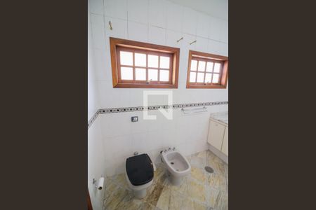 Casa à venda com 450m², 5 quartos e 4 vagas Casa à venda com 450m², 5 quartos e 4 vagasQuarto 3 - Suite Master