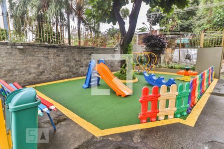 Apartamento para alugar com 65m², 2 quartos e 1 vaga Apartamento para alugar com 65m², 2 quartos e 1 vagaÁrea comum - Playground