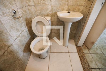 Casa para alugar com 60m², 1 quarto e sem vagaSuíte - banheiro - detalhes