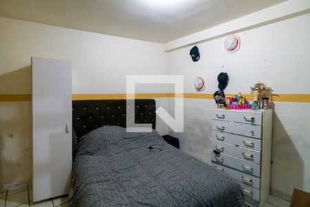 Casa à venda com 95m², 2 quartos e 2 vagasSuíte