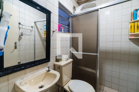 Casa à venda com 95m², 2 quartos e 2 vagasBanheiro da Suíte