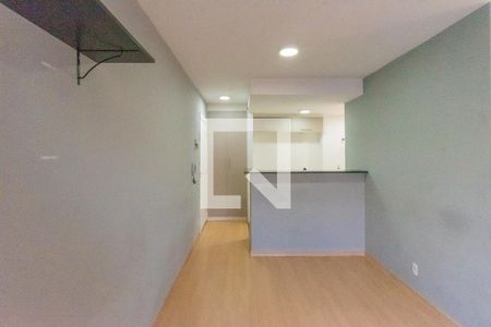 Sala de apartamento para alugar com 2 quartos, 50m² em Jardim das Bandeiras, Campinas