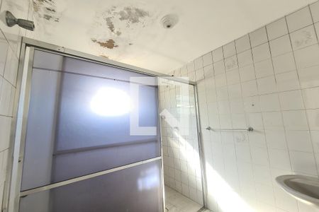 Casa para alugar com 90m², 2 quartos e 2 vagasBanheiro da Suíte