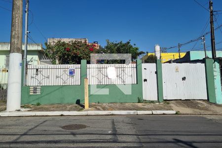 Casa para alugar com 90m², 2 quartos e 2 vagasFachada