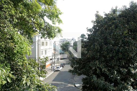 Quarto Vista de apartamento para alugar com 1 quarto, 49m² em São João, Porto Alegre