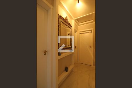 Casa de condomínio à venda com 240m², 3 quartos e 2 vagasBanheiro da Suíte