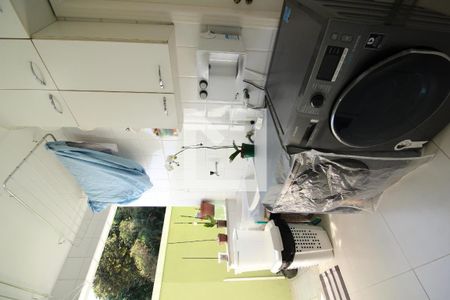 Casa de condomínio à venda com 240m², 3 quartos e 2 vagasÁrea de Serviço