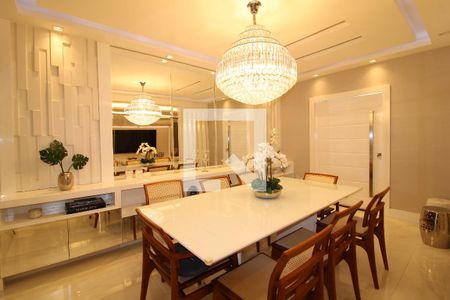 Sala de casa de condomínio à venda com 3 quartos, 240m² em Anil, Rio de Janeiro