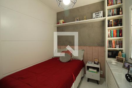 Casa de condomínio à venda com 240m², 3 quartos e 2 vagasQuarto 1