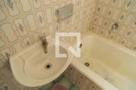 Casa à venda com 110m², 3 quartos e 2 vagas Casa à venda com 110m², 3 quartos e 2 vagasBanheiro Social - Detalhe