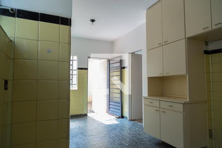 Casa à venda com 110m², 3 quartos e 2 vagas Casa à venda com 110m², 3 quartos e 2 vagasCozinha