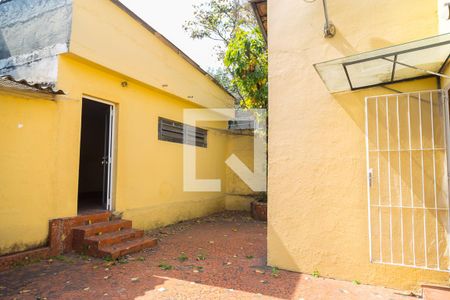 Casa à venda com 110m², 3 quartos e 2 vagas Casa à venda com 110m², 3 quartos e 2 vagasQuintal