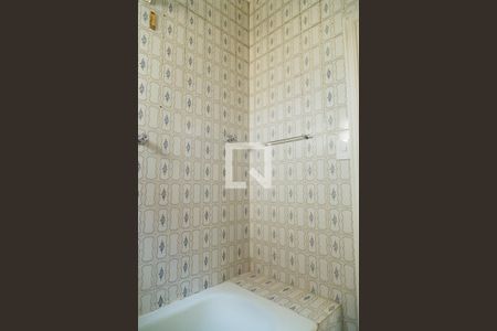 Casa à venda com 110m², 3 quartos e 2 vagas Casa à venda com 110m², 3 quartos e 2 vagasBanheiro Social