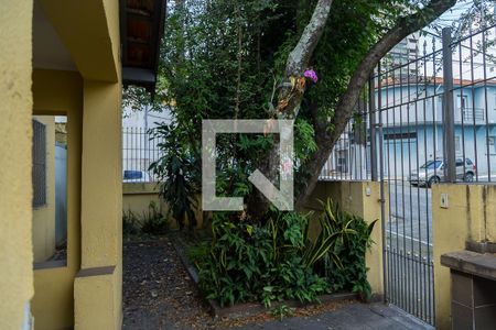 Casa à venda com 110m², 3 quartos e 2 vagas Casa à venda com 110m², 3 quartos e 2 vagasQuintal da Frente