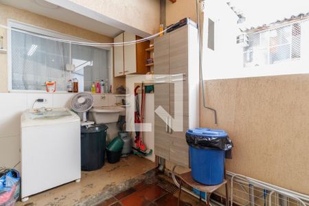 Casa à venda com 74m², 2 quartos e 1 vaga Casa à venda com 74m², 2 quartos e 1 vagaChurrasqueira