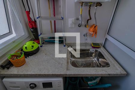 Apartamento para alugar com 65m², 2 quartos e 1 vagaÁrea de Serviço