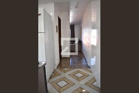 Casa para alugar com 76m², 2 quartos e 1 vagaCorredor