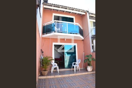 Casa para alugar com 76m², 2 quartos e 1 vagaFachada