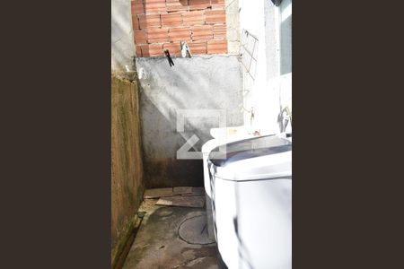 Casa para alugar com 76m², 2 quartos e 1 vagaÁrea de Serviço