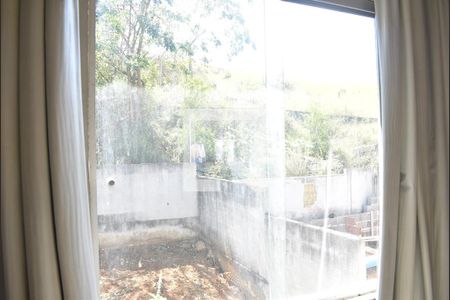 Casa para alugar com 76m², 2 quartos e 1 vagaDetalhe