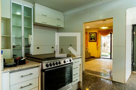 Casa para alugar com 530m², 4 quartos e 4 vagasCozinha